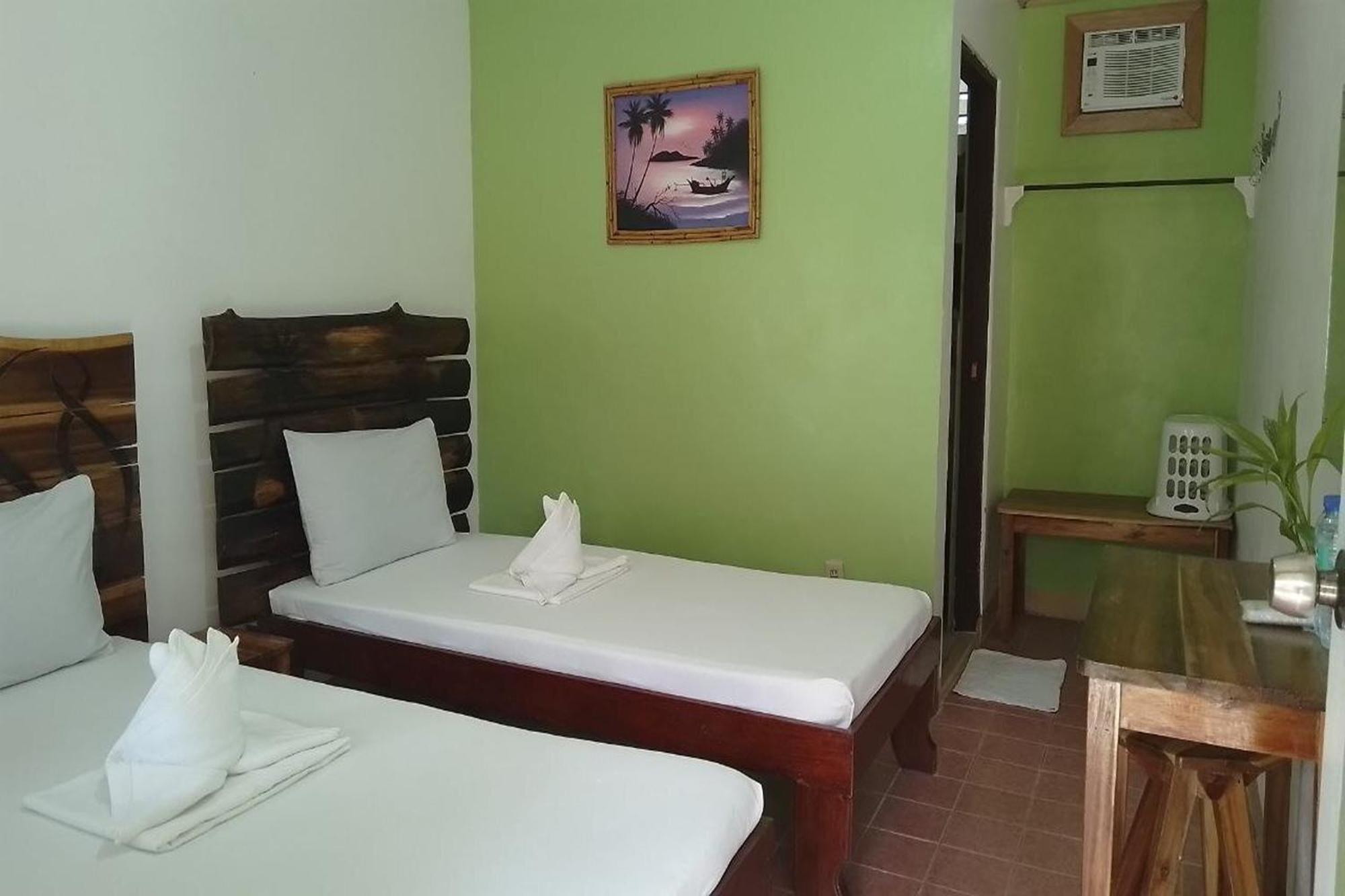 Summer Homes Beach Resort And Cottages Palawan Barton Bagian luar foto